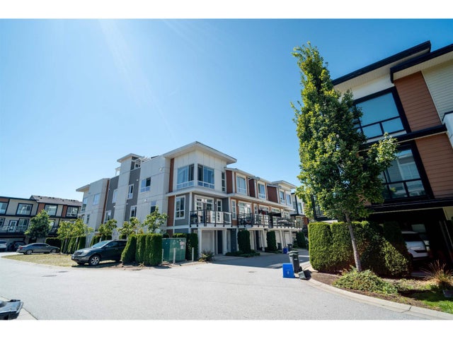 64 20857 77a Avenue, Langley