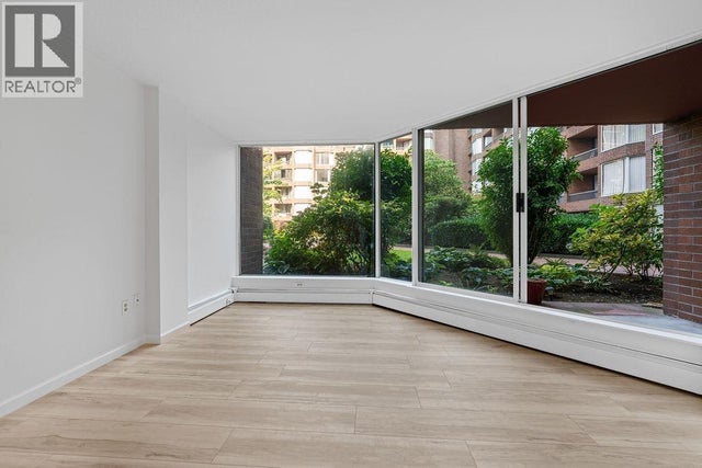 222 1333 Hornby Street, Vancouver