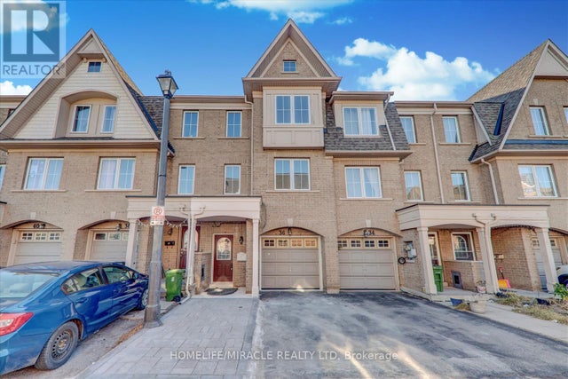 36 Jenkinson Way, Toronto (dorset Park)
