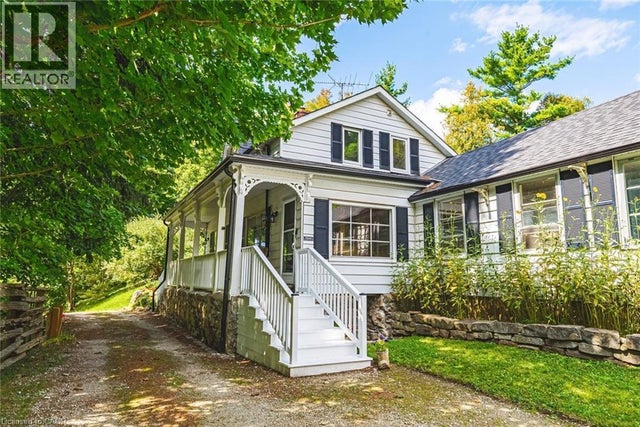 327 Campbell Avenue E, Halton