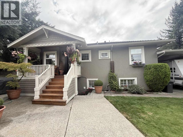 680 Thompson Avenue, Coquitlam