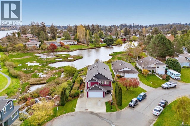 164 White Pine Rd, View Royal