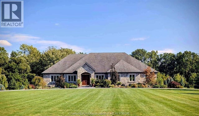 626 Gregory Drive East, Chatham-Kent