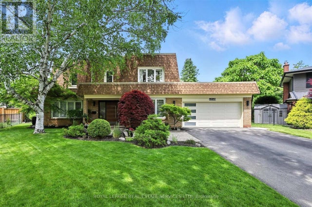 4240 Dunvegan Road, Burlington (shoreacres)