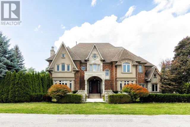 68 Maple Grove Avenue, Richmond Hill (oak Ridges)