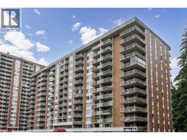 1001 2012 Fullerton Avenue, North Vancouver