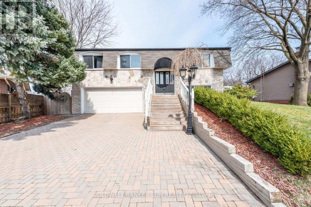 2483 Yarmouth Crescent, Oakville (wo West)