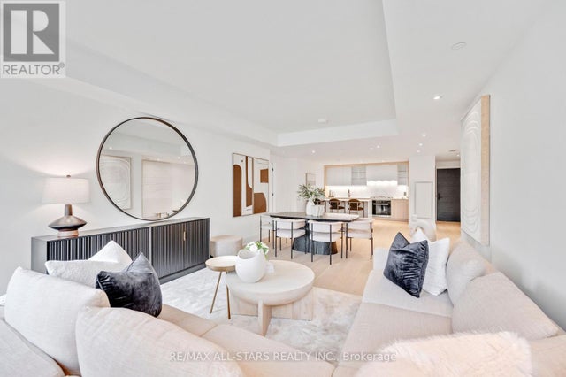 201 - 355 Bedford Park Avenue, Toronto (bedford Park-Nortown)