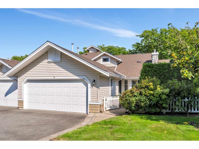 7 6488 168 Street, Surrey