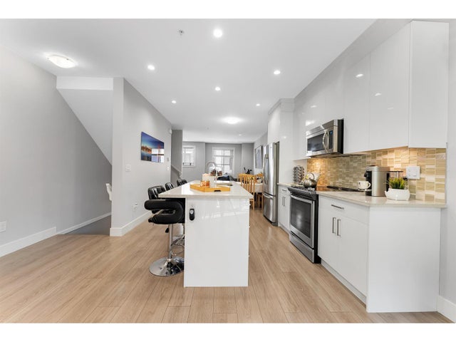 56 20860 76 Avenue, Langley