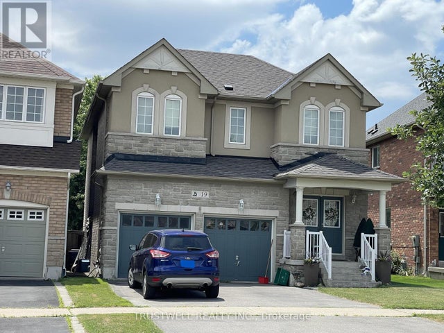 19 Balliol Avenue, Richmond Hill (oak Ridges Lake Wilcox)