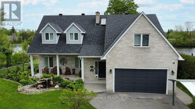 6099 James Bell Drive, Ottawa