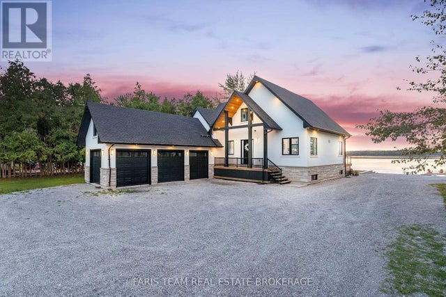 6158 Blue Bird Street, Orillia