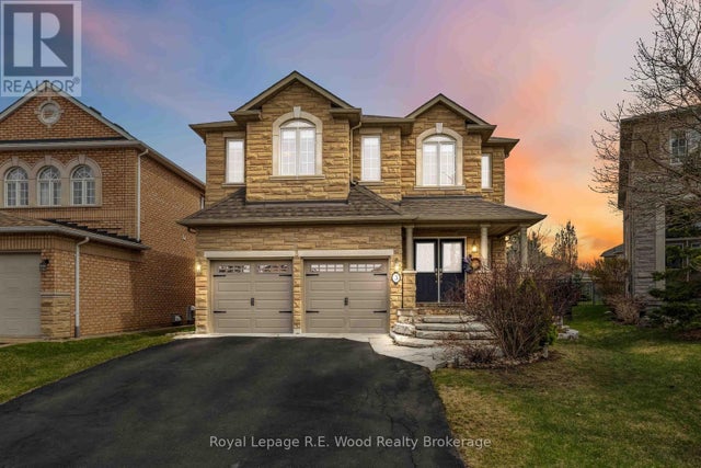 3 Lorwood Court, Richmond Hill (oak Ridges)