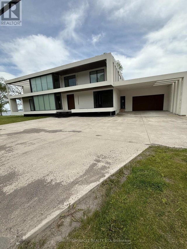 1722 Old Highway 2, Belleville (belleville Ward)