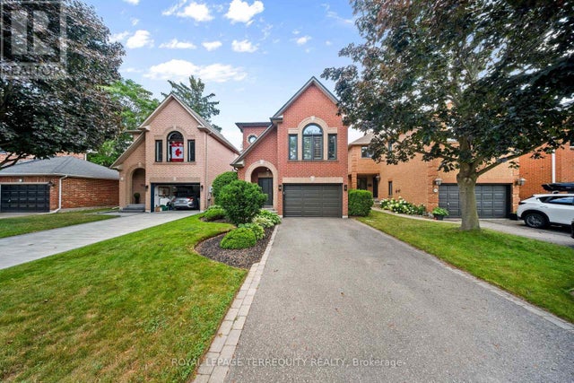 1066 Chateau Court, Mississauga (lorne Park)