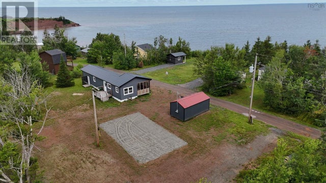 124 & 115 Red Cliff Drive, Seafoam