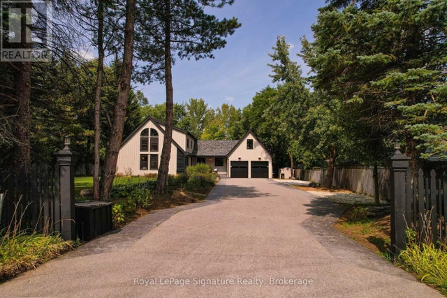 8302 Poplar Side Road, Clearview