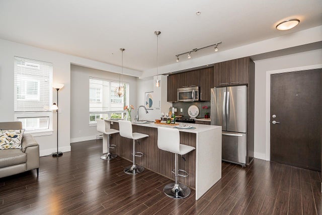 C221 20211 66 Avenue, Langley