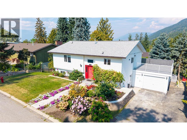 1110 Ibbitson Street, Creston