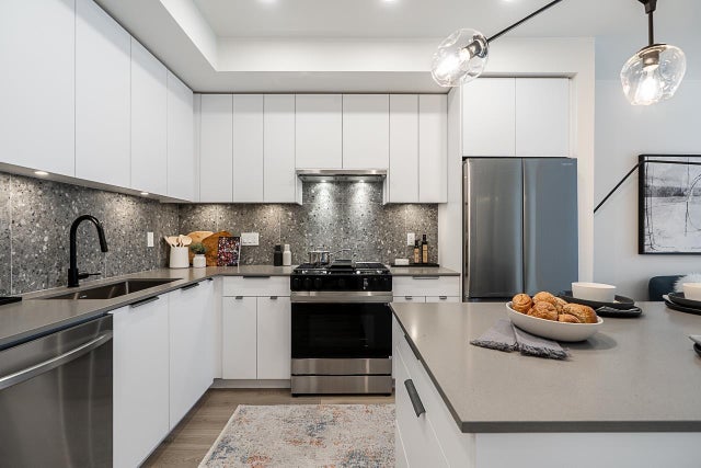 511 7936 206 Street, Langley