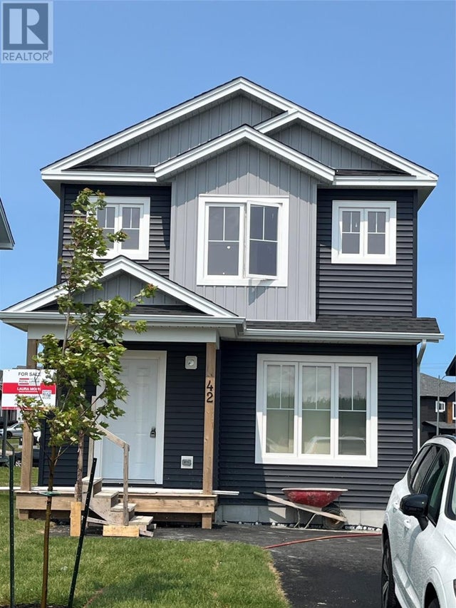 98 Trenton Drive, Paradise