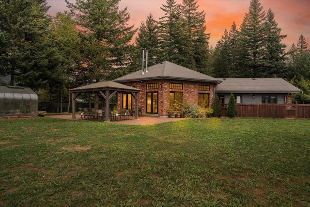 1185 Columbia Valley Road|columbia Valley, Columbia Valley