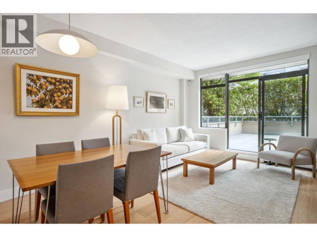 100 1688 Robson Street, Vancouver