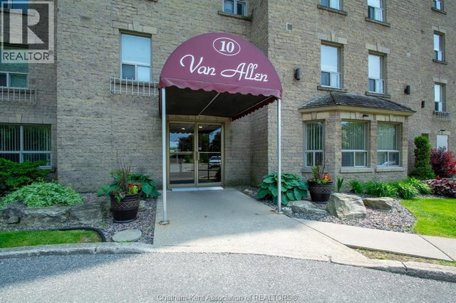 10 Van Allen Avenue Unit# 804, Chatham