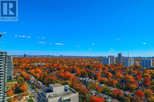 2702 - 2181 Yonge Street, Toronto (mount Pleasant West)