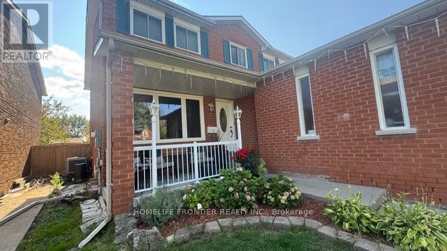 30 Gatesgill Street, Brampton (brampton West)