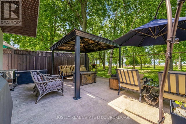 65 Bogart Street, St. Catharines (port Weller)