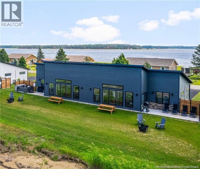 89 York, Richibucto