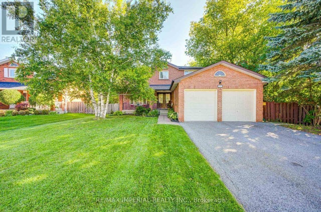 147 Millard Street, Whitchurch-Stouffville (stouffville)