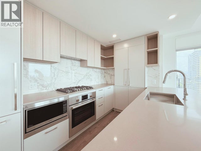 1509 6468 Willingdon Avenue, Burnaby