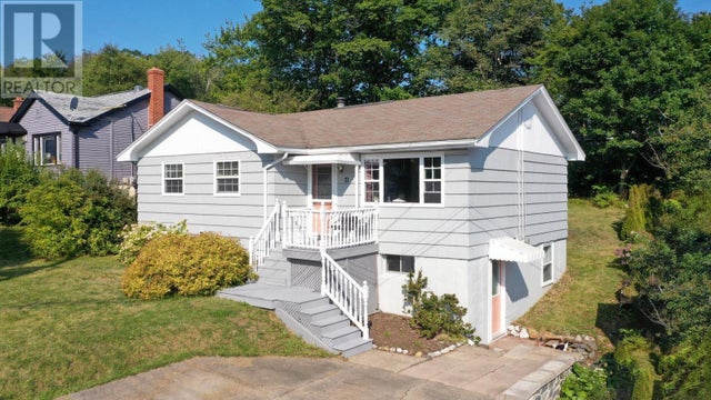 71 Rosedale Avenue, Fairview