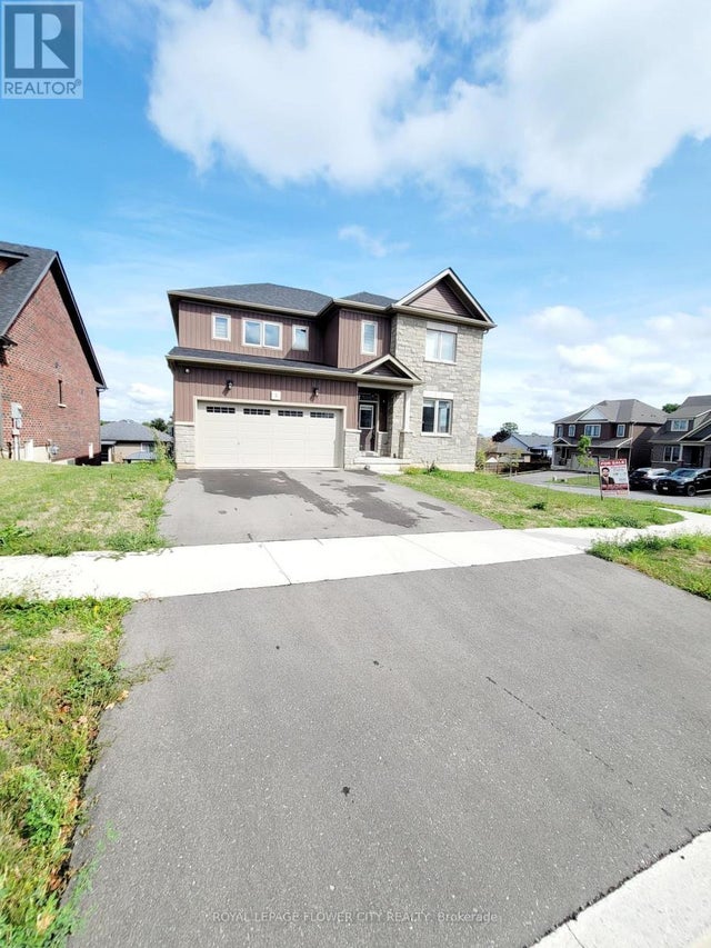 5 Oriole Crescent, Port Colborne (main Street)