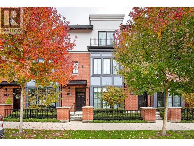 109 2070 Curling Road, North Vancouver