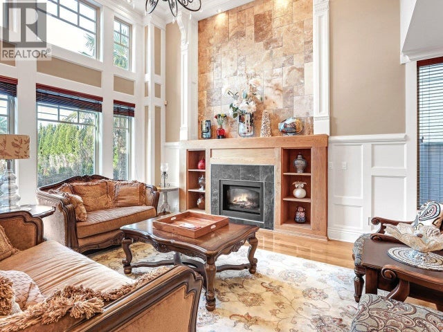 8260 Gilbert Road, Richmond