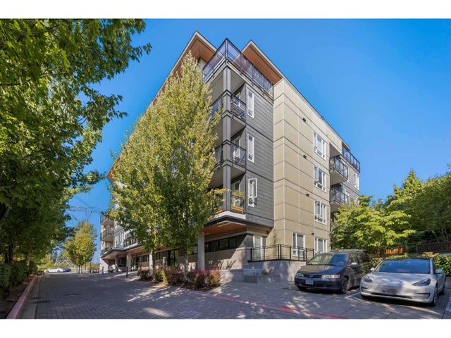 306 13919 Fraser Highway, Surrey