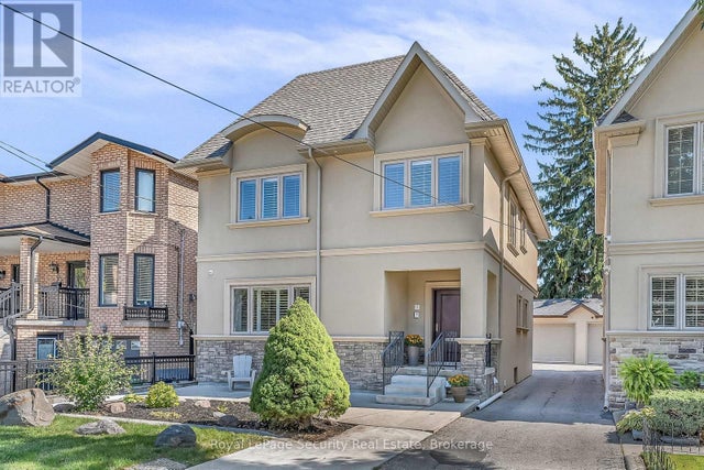 7 Avalon Avenue, Toronto (rockcliffe-Smythe)