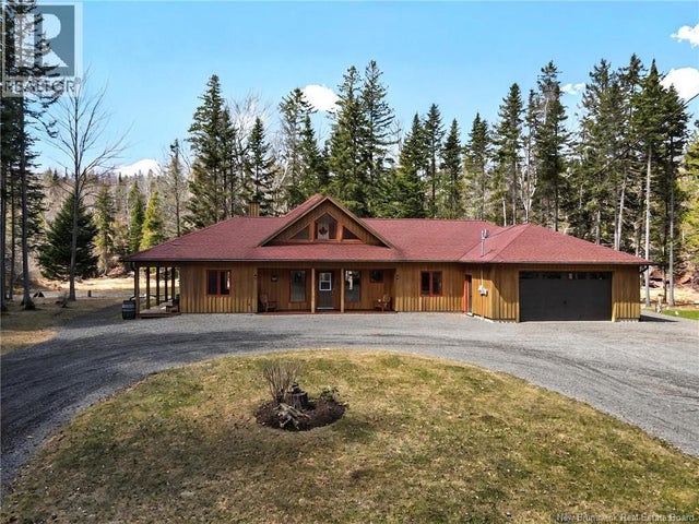 987 Sanatorium Road, The Glades