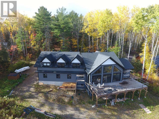 429 Fox Run Drive, Temagami