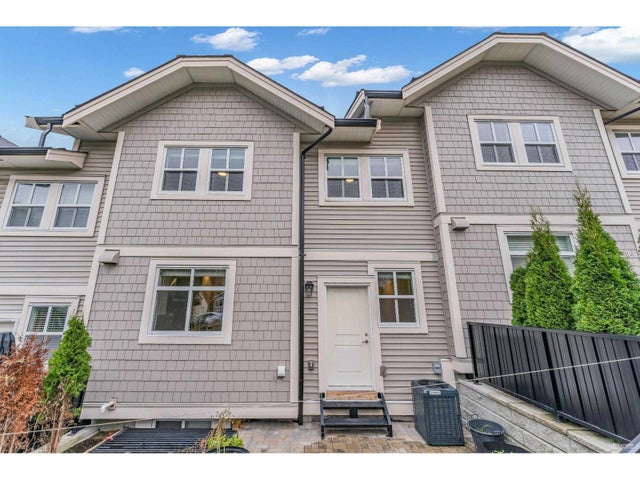 21 10488 124 Street, Surrey