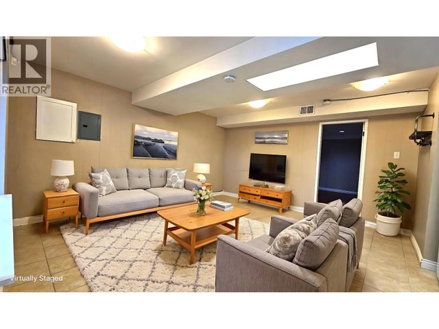 48xx Portland Street, Burnaby