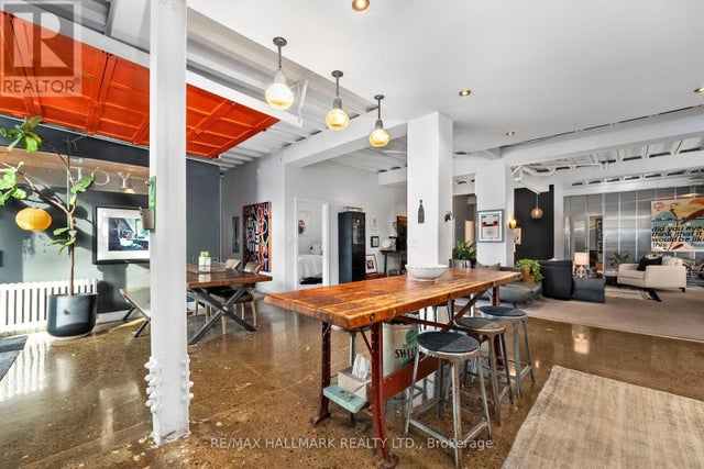 Loft 2 - 2b Minto Street, Toronto (greenwood-Coxwell)