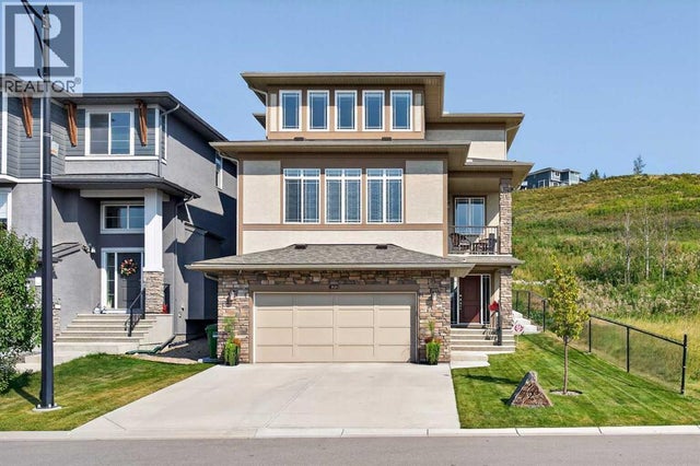 72 Sage Meadows Green Nw, Calgary