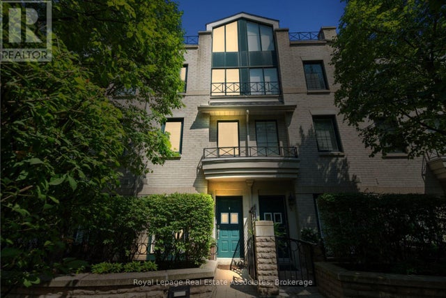 8 - 1 Baxter Street, Toronto (rosedale-Moore Park)