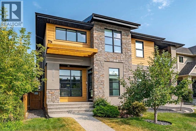 2212 5 Avenue Nw, Calgary