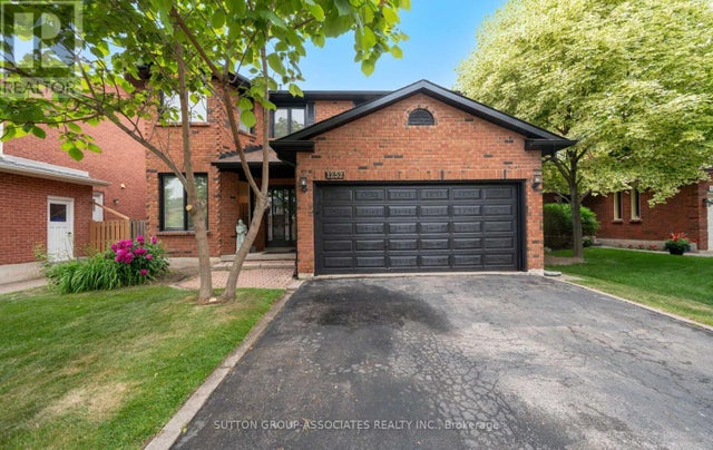1252 Greenwood Crescent, Oakville (cv Clearview)